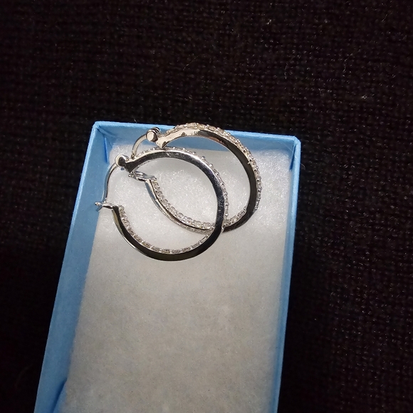 Cz sterling silver earrings - Picture 3 of 3